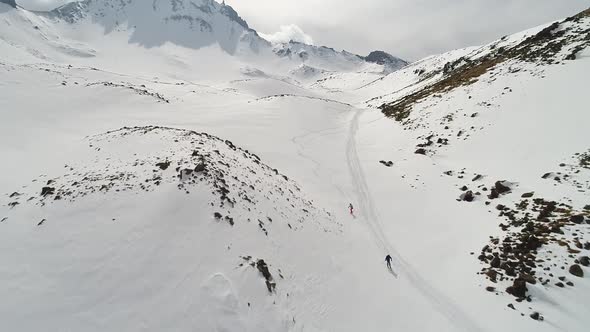 Skiing in Peak Mountains