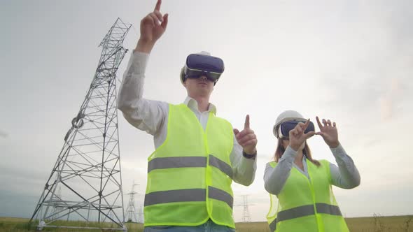 Energy Engineers Use Virtual Reality Glasses to Control the Solar Panel System and Deliver Energy to