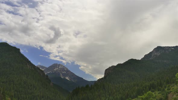 Thick clouds time-lapse over Timpanogos