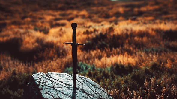 Famous Sword Excalibur of King Arthur in the Rock alt