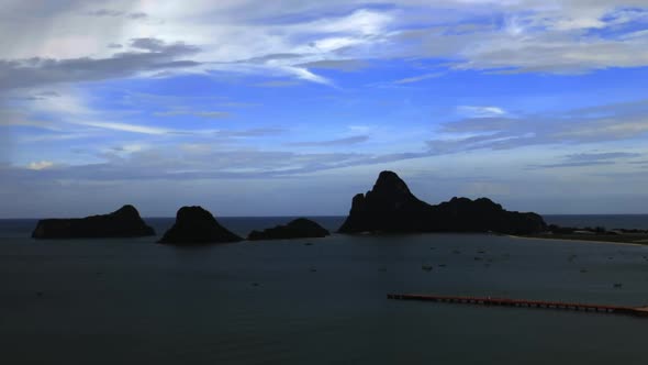 Looking at the clouds and the sea from a mountain. (slow motion)