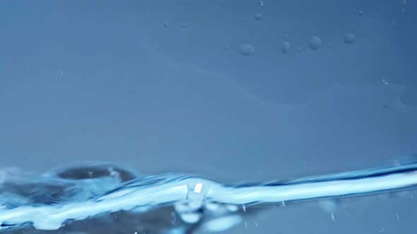 Water (4K)