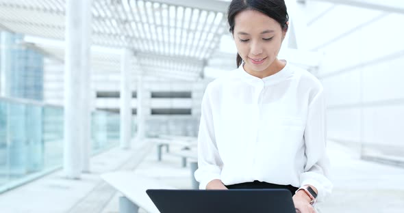 Asian businesswoman work on laptop computer