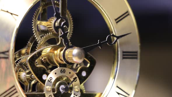 Running Gears Of The Clockwork Mechanism
