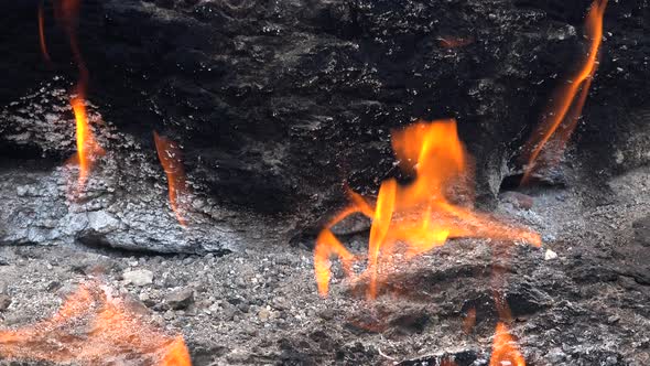 Natural Burning Stone and Real Gas Source