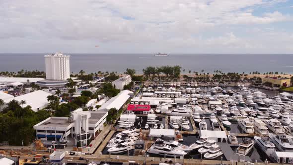 Rise To Reveal Fort Lauderdale Beach Boat Show 4k 24fps