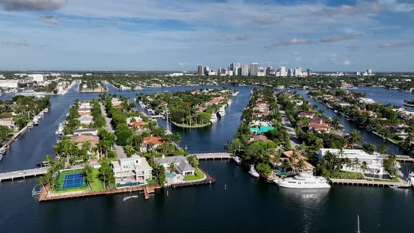 Harbor Beach in Fort Lauderdale from aerial view