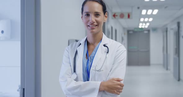 Medical professional working at a hospital alt