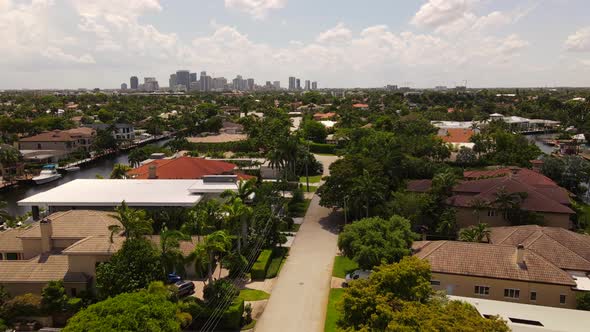 Upscale residential neighborhoods Fort Lauderdale FL