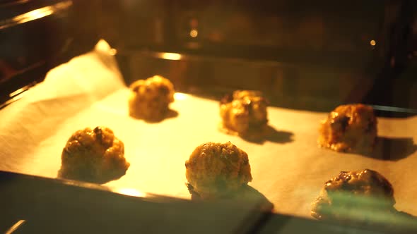 American Chocolate Chip Cookies Baked in the Oven