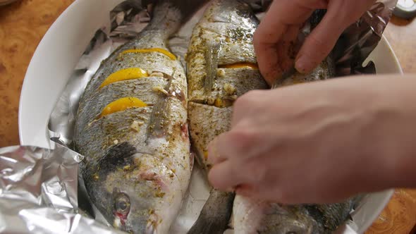 Fish In Foil For Baking