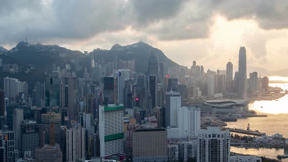 Timelapse Hong Kong Central and Western Districts at Water