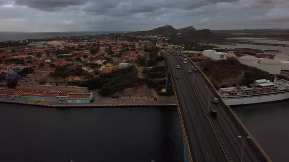 Skyview of the Juliana bridge. Cars passing by from Punda to Otrobanda and vice Versa