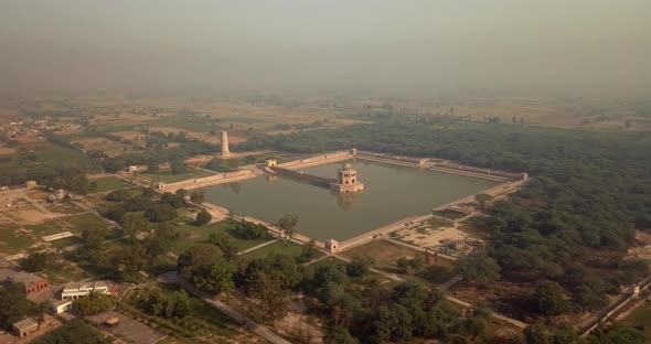 Hiran Minar