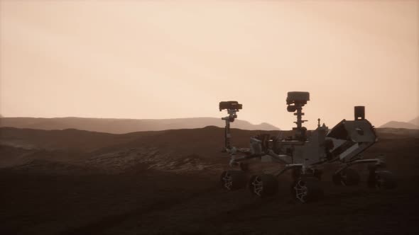 Curiosity Mars Rover Exploring the Surface of Red Planet alt