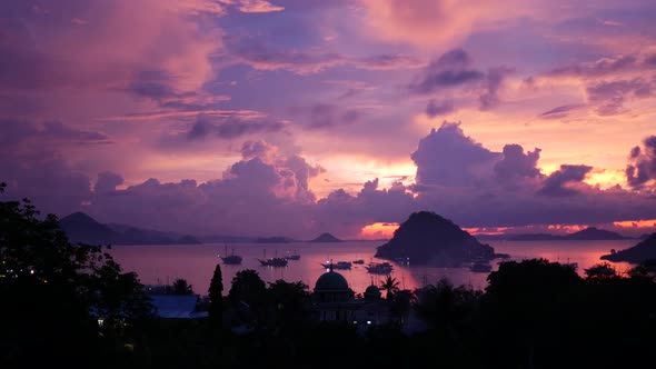 Sunset time lapse from Labuan Bajo