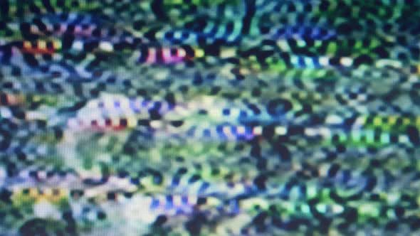 Lines of Glitches in a TV-image in Dynamic