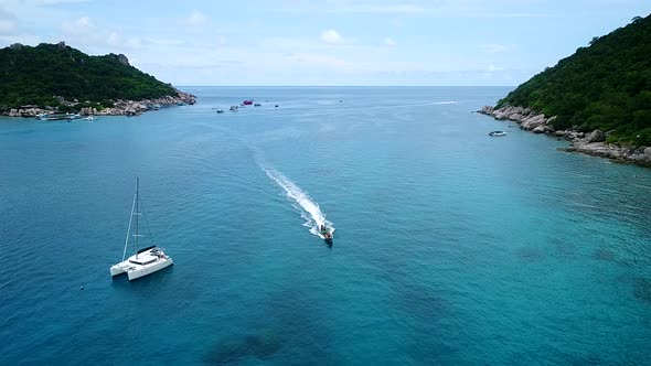 Local Boat in coming in shot at Nang Yuan ,Koh Tao, Thailand