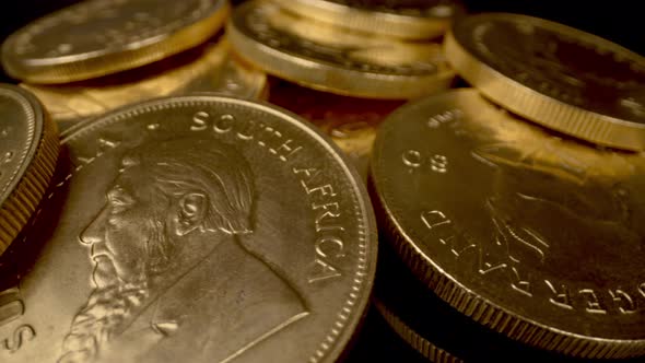 Rotating 1Oz Gold Krugerrand Coins