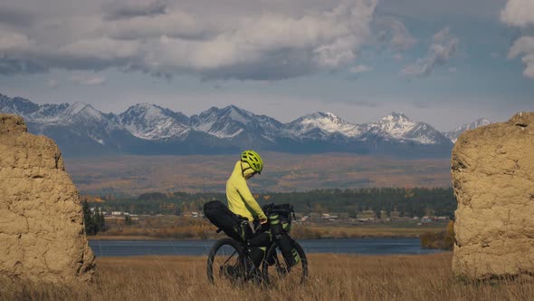 The Woman Travel on Mixed Terrain Cycle Touring with Bikepacking