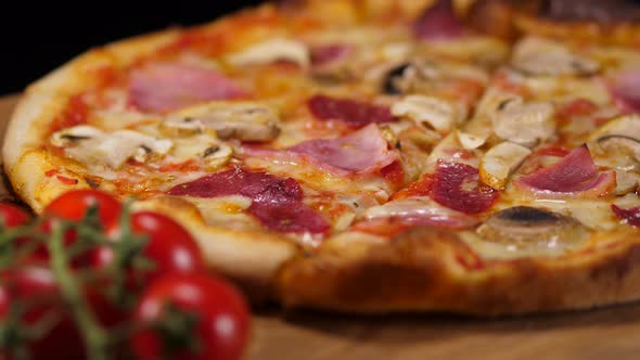 Classic Italian Pizza with Ham and Mushrooms