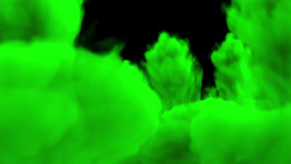 Huge Green Smoke Falling 4K alt