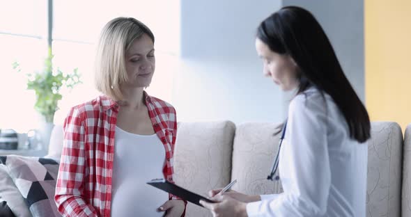 Gynecologist Consults Pregnant Woman at Home