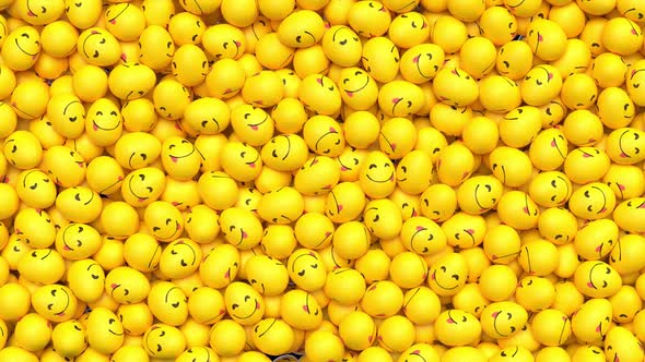 Easter Emoji Transition Smiling HD alt