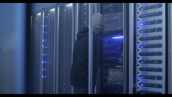 Hackers Breaking Into a Data Center