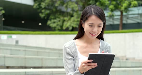 Businesswoman work on tablet computer