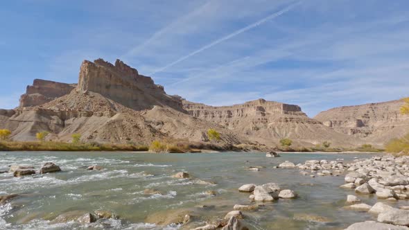 Panning over the Green River during Fall in Utah