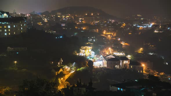 4K Timelapse City Night in Misty Fog - Da Lat, Viet Nam