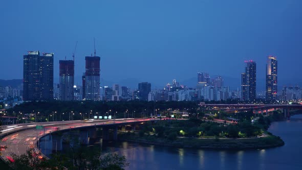 Seoul Night Road Traffic