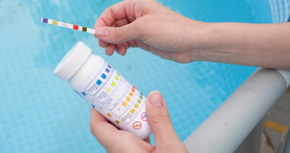 Analysis PH Chlorine Water Swimming Pool Summer