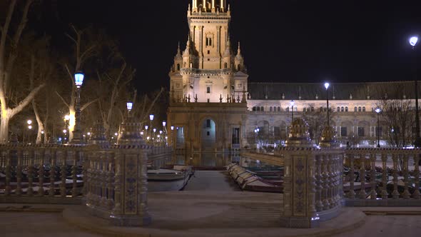 Tilt up of the north tower at Plaza de Espana