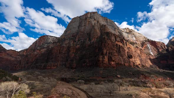 4K Time lapse of mountain in Zion National Park, Utah, USA