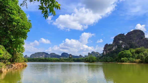 Nong Thale, peaceful lake in Krabi - Time Lapse