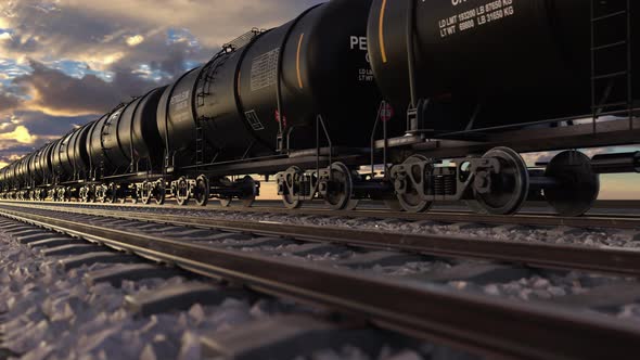 Cistern Train with Petroleum and Crude Oil Transportation Fuel Via Railroad