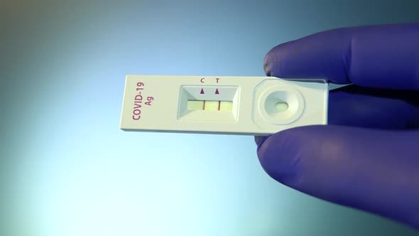 Covid 19 test shows positive