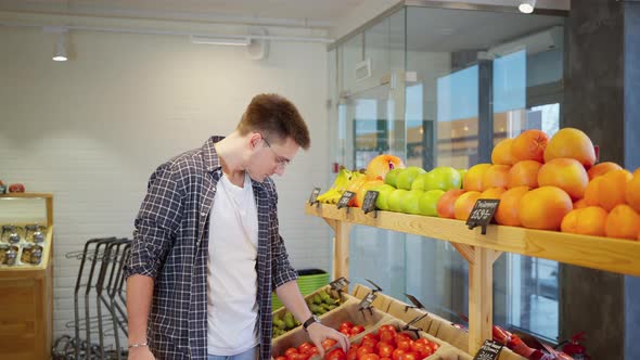 Shopping at Greengrocer