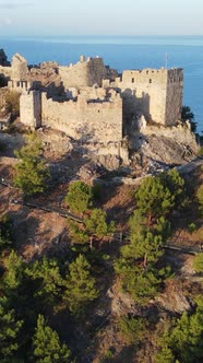 Vertical Video Alanya Castle  Alanya Kalesi Aerial View