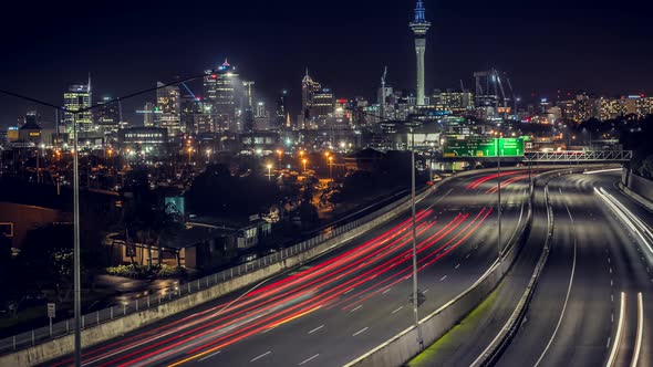 Highway in Auckland at night timelapse