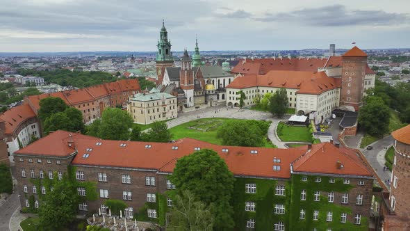 Flying Around the Wawel Royal Castle and Cathedral