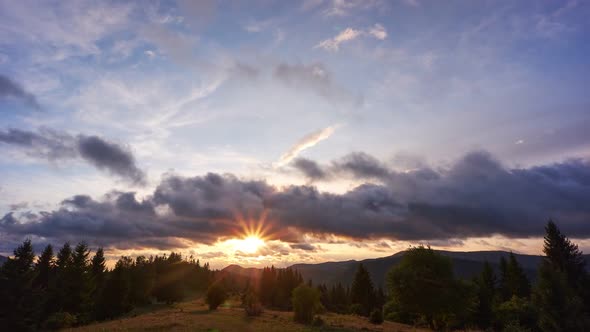 Sunset In Cloudy And Windy Weather alt