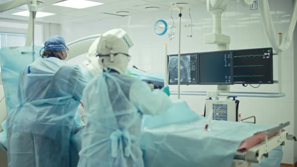 Surgery in Modern Operating Room