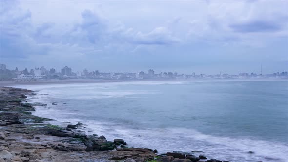 Cloudy evening and fog over the coast of Mar del Plata, Time Lapse