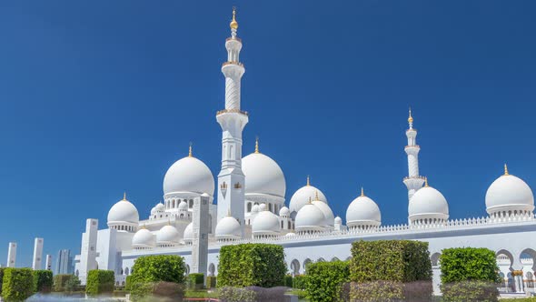 Sheikh Zayed Grand Mosque Timelapse in Abu Dhabi the Capital City of United Arab Emirates
