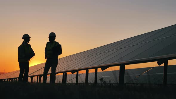 Safety Inspectors Are Talking About Solar Batteries at Sundown