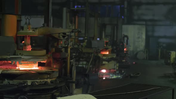 Automatic Production of Blanks for the Production of Glassblowing Products at the Plant the Work of