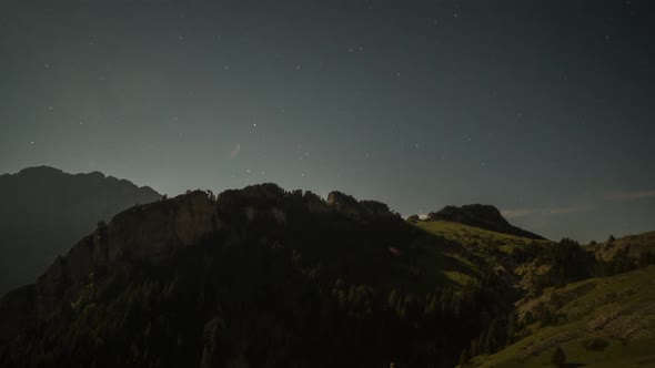 stars pedra forca spain mountain full moon